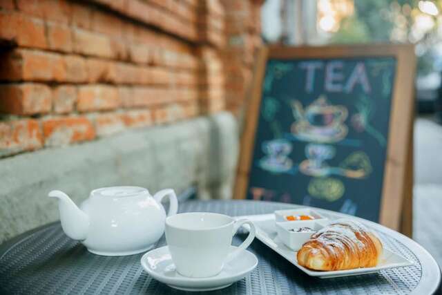 Отель Tea For Two Hotel Тбилиси-37
