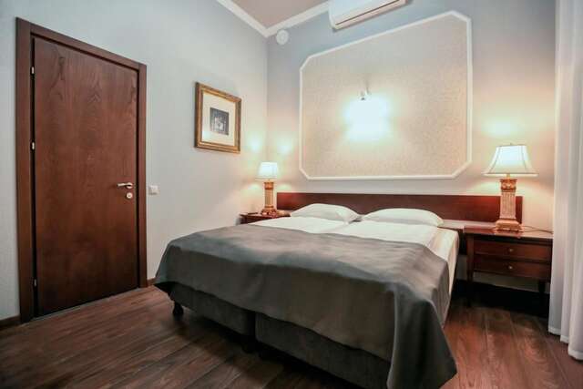 Отель Tea For Two Hotel Тбилиси-9